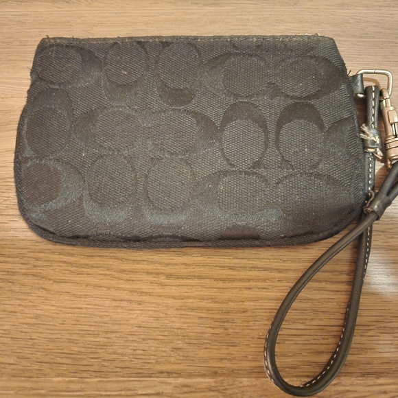 Coach Club wallet - Picture 2 of 2